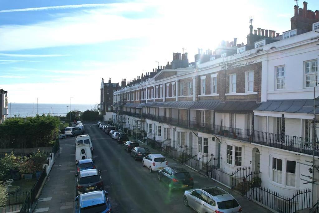 The White House By The Sea - Ramsgate Villa Esterno foto